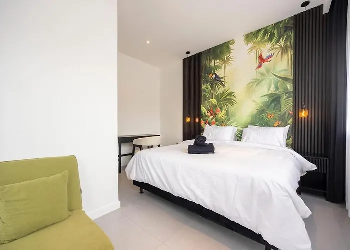 La - Luxury 4 Bedroom Pool * Seminyak