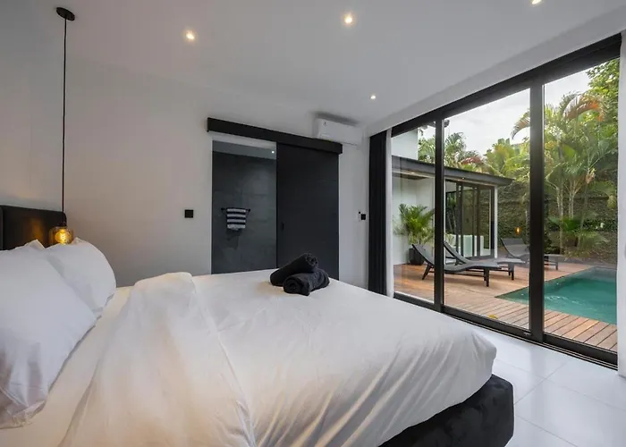 La - Luxury 4 Bedroom Pool * Seminyak