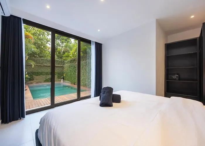 La - Luxury 4 Bedroom Pool * Seminyak